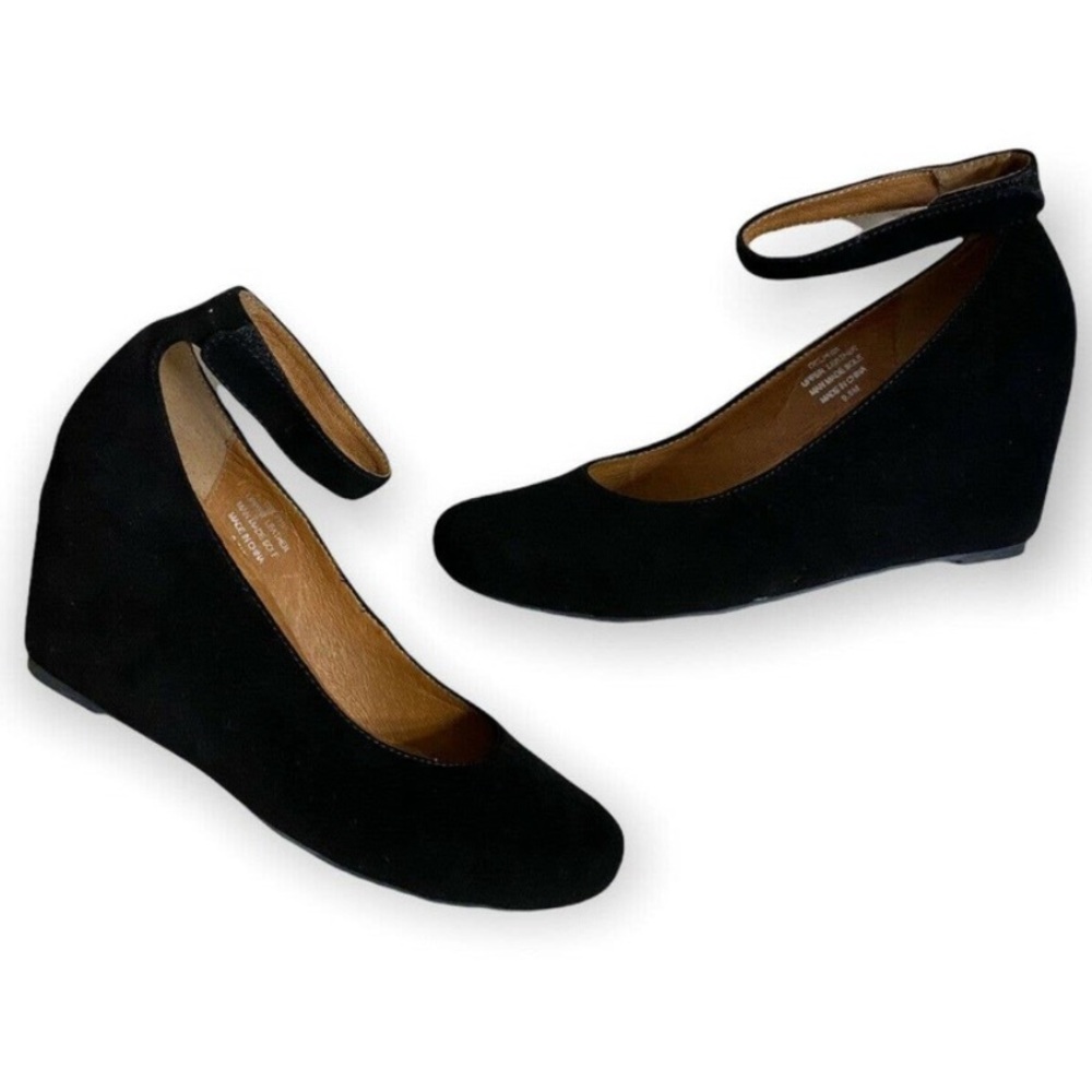 Jeffrey Campbell Delphia Wedge Heel W/ Ankle Strap Black Suede Women's Size 9.5